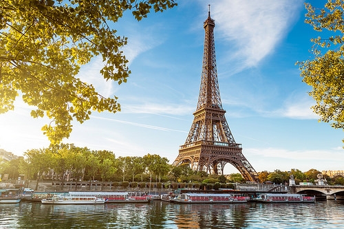Paid Language Teaching in Paris