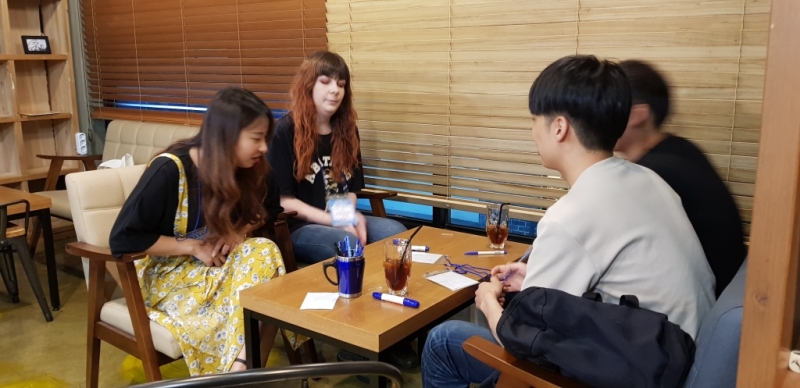 EXPLORE DYNAMIC KOREA TEACHING ENGLISH TO KOREANS IN HONGDAE