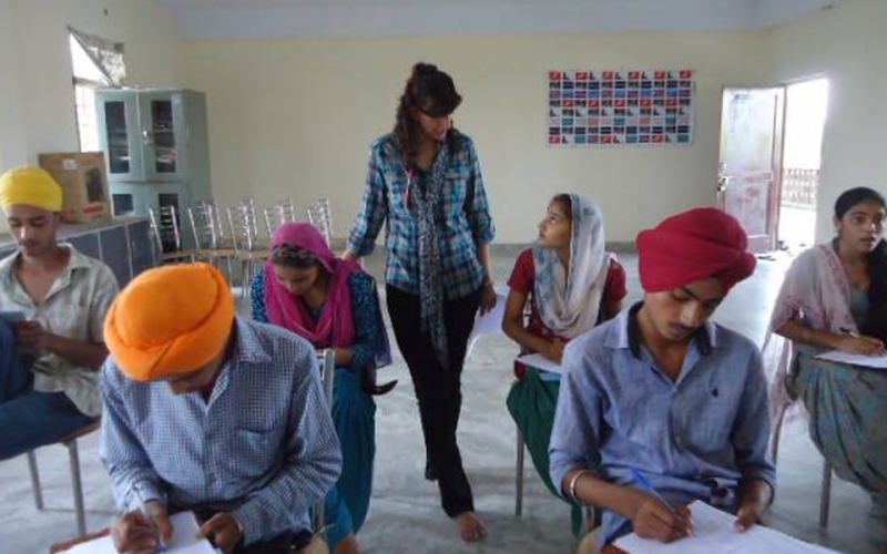 Volunteer (free!) and get involved with community life in India