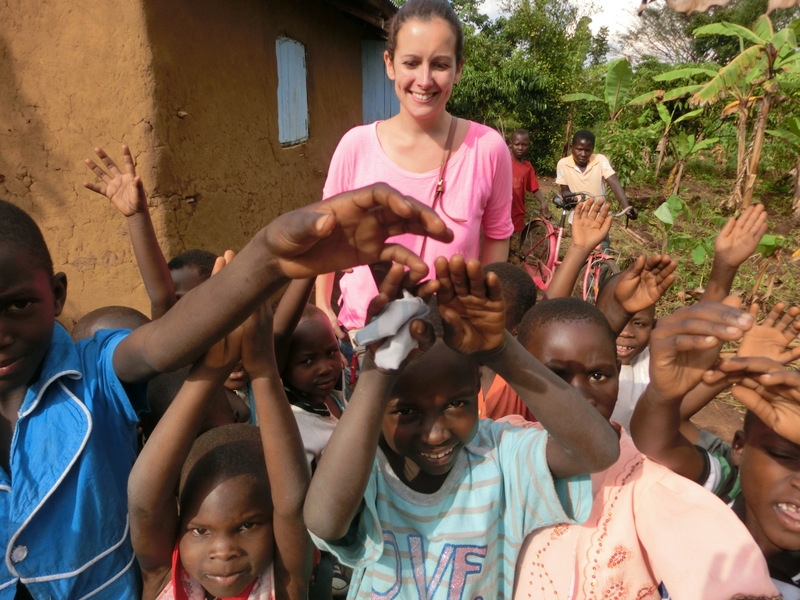 Volunteer in Uganda with Lively Minds and Help Change Lives