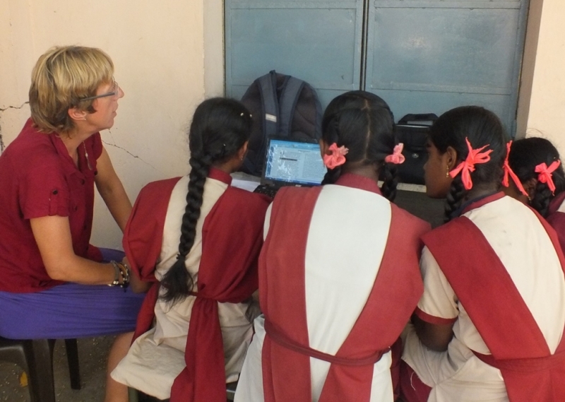 Volunteer in Teaching computer skills in India