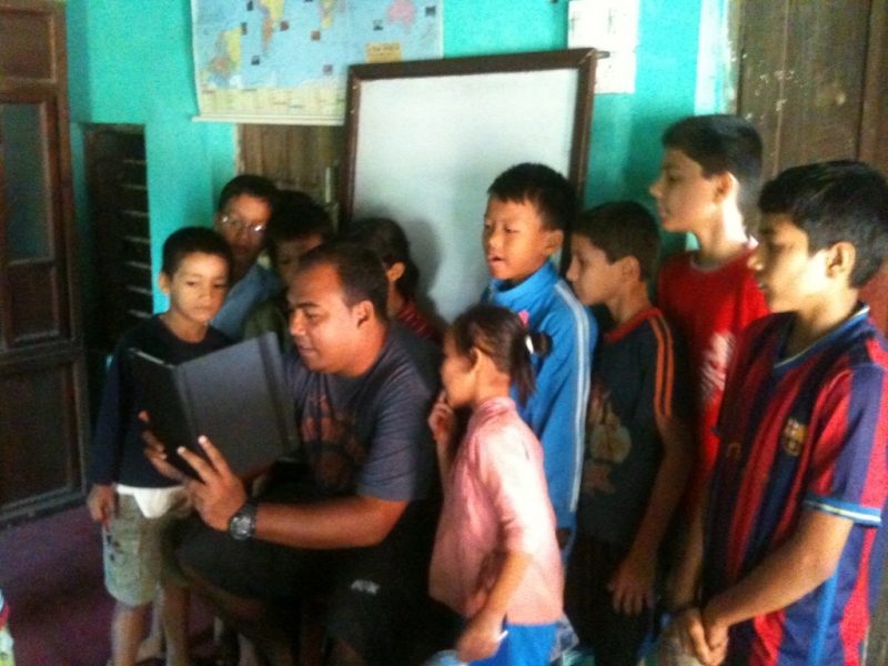 Teaching English at school in Nepal as a Volunteer