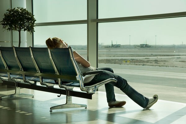 Tricks to Survive Long Layovers
