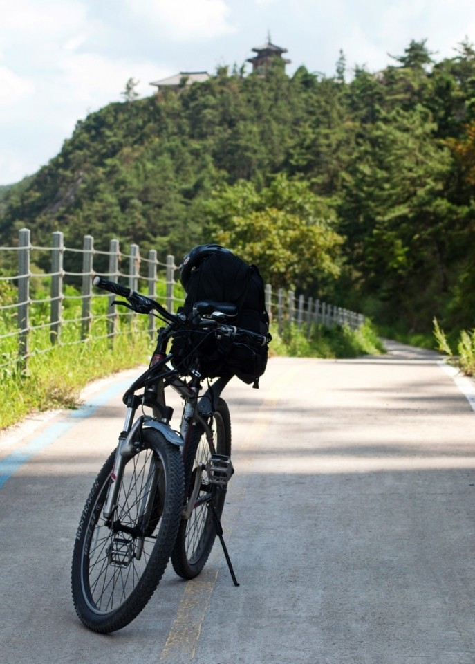 Discover South Korea By Bike