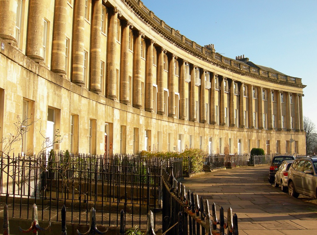 The cost of living in Bath for one month