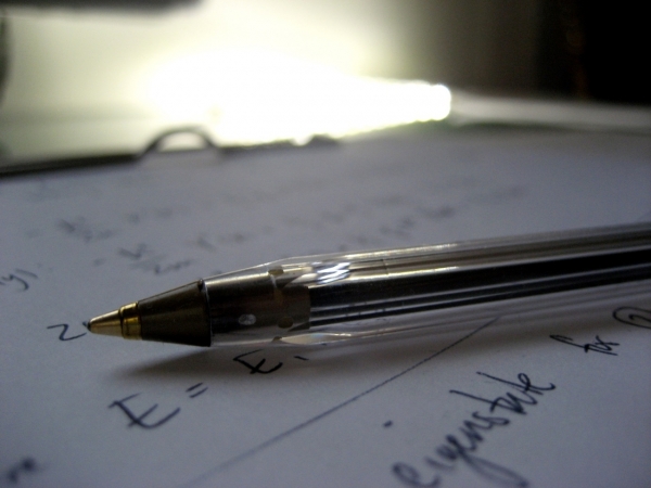 Putting pen to paper and revising will you to remember your newly acquired vocabulary. Image via Djenan Kozic.